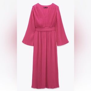 NWT Zara Fuchsia Pleated V-Neck Midi Dress Barbie‎ Hot Pink Size Large
